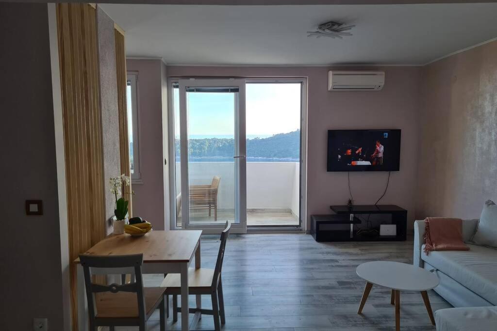 Lacroma Apartment ดูบรอฟนิก ภายนอก รูปภาพ